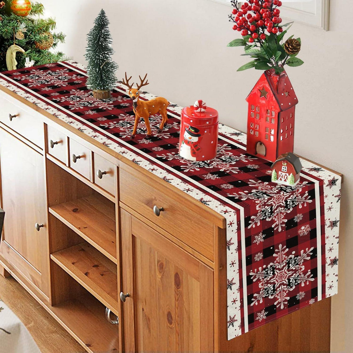 Weihnachtlicher Tischläufer Rot mit Schneeflocken – 180 cm