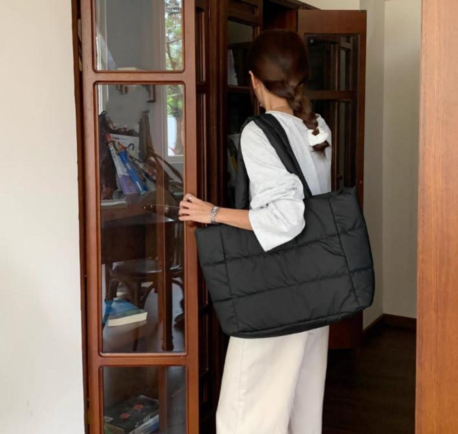 Große Puffer Schultertasche Damen Umhängetasche Shopper Stepptasche