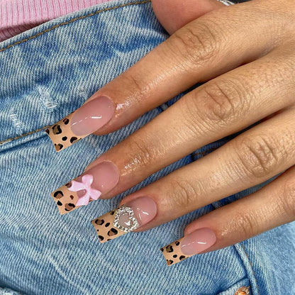 24 Stück Lang Quadrat Press on Nails Leopardenmuster Gel False Nails