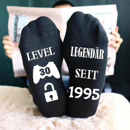 Jeasona Geschenkset: Socken Baseball Cap Jutebeutel