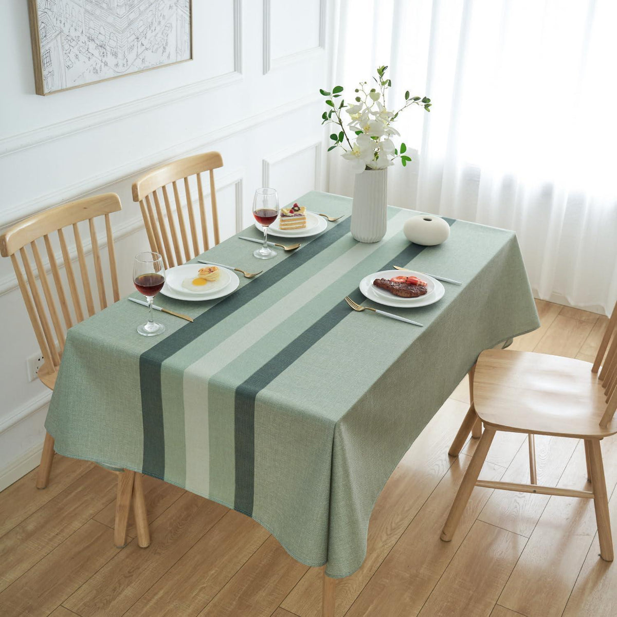 Grüne Leinen Tischdecke mit Streifen | 100x100 cm | Abwaschbar