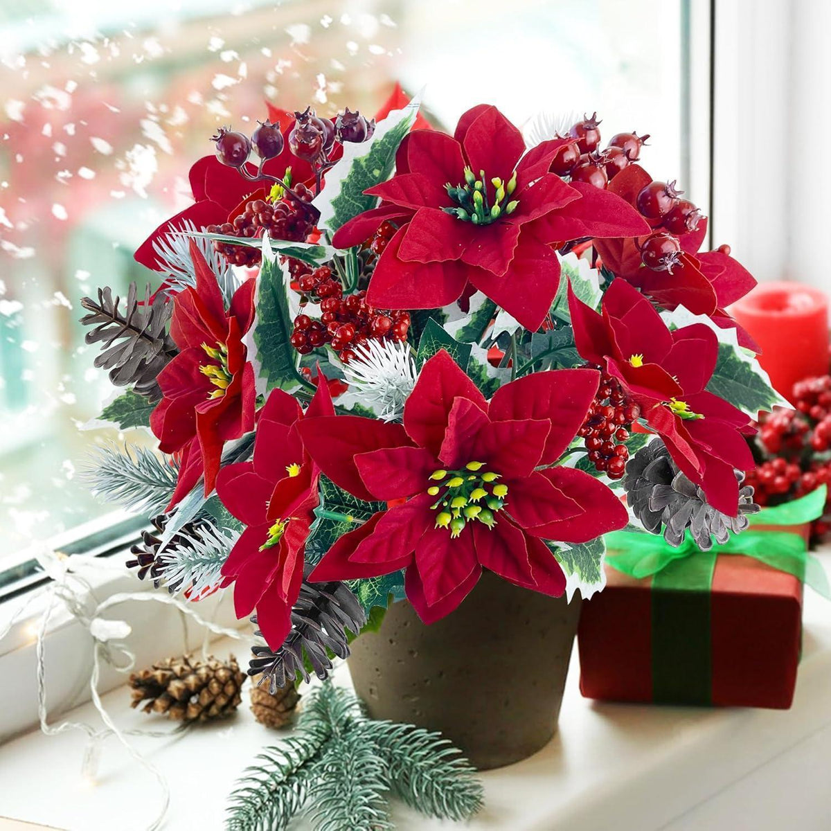 Künstliche Weihnachtssterne 4er Set mit Tannenzweigen & Beeren