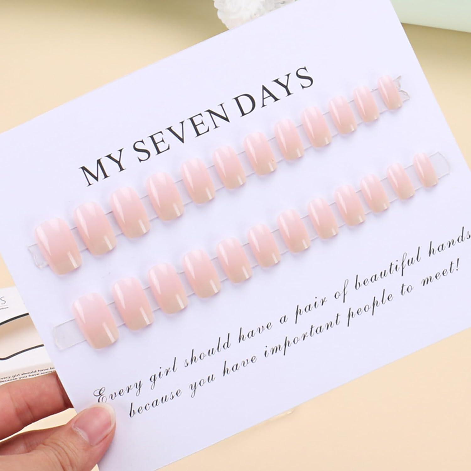 24er Set Nude Pink Gradient Design Press-on False Nägel Kurz Glänzend