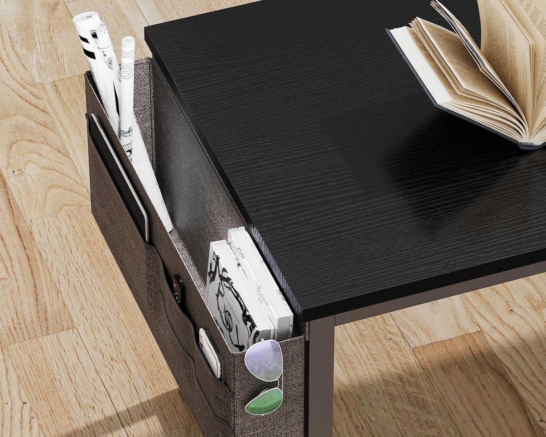 Schreibtisch Schwarz 120x48cm mit Steckdosen und Aufbewahrungstasche