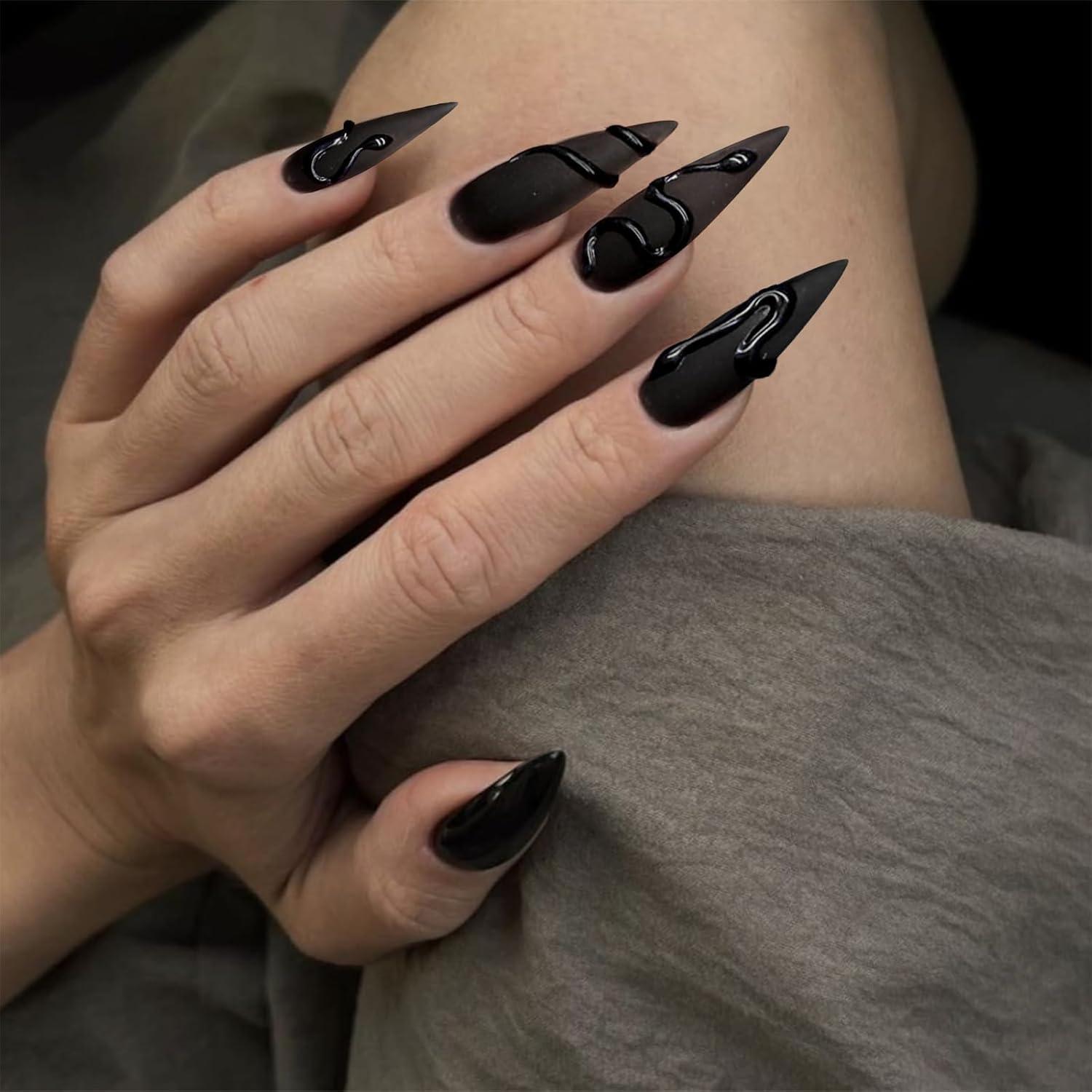 24 Stück Lange Stiletto Schwarze Matt Nagel Kunst Falsche Nägel mit 3D