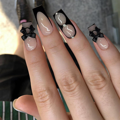 Schwarze Schleifen Press on Nägel Glänzend Schwarz French Tip Sarg 24