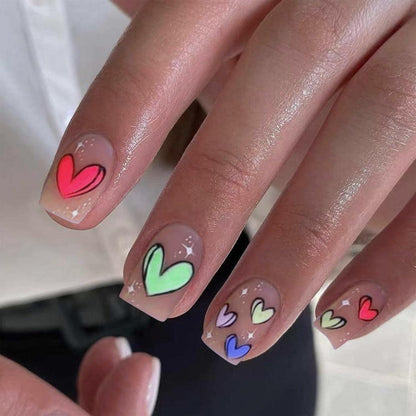 Kurze Matte Press-On Falschnägel Cartoon-Herz-Designs 24 Stück