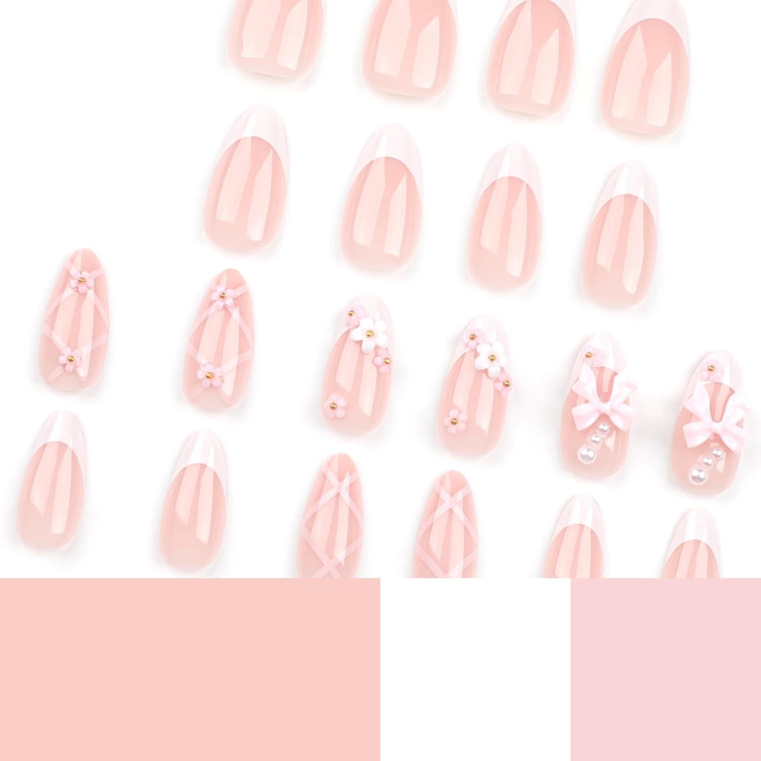 24 Stück Weiße Kurze Press on Nägel mit Blumenmuster - Fake Nails