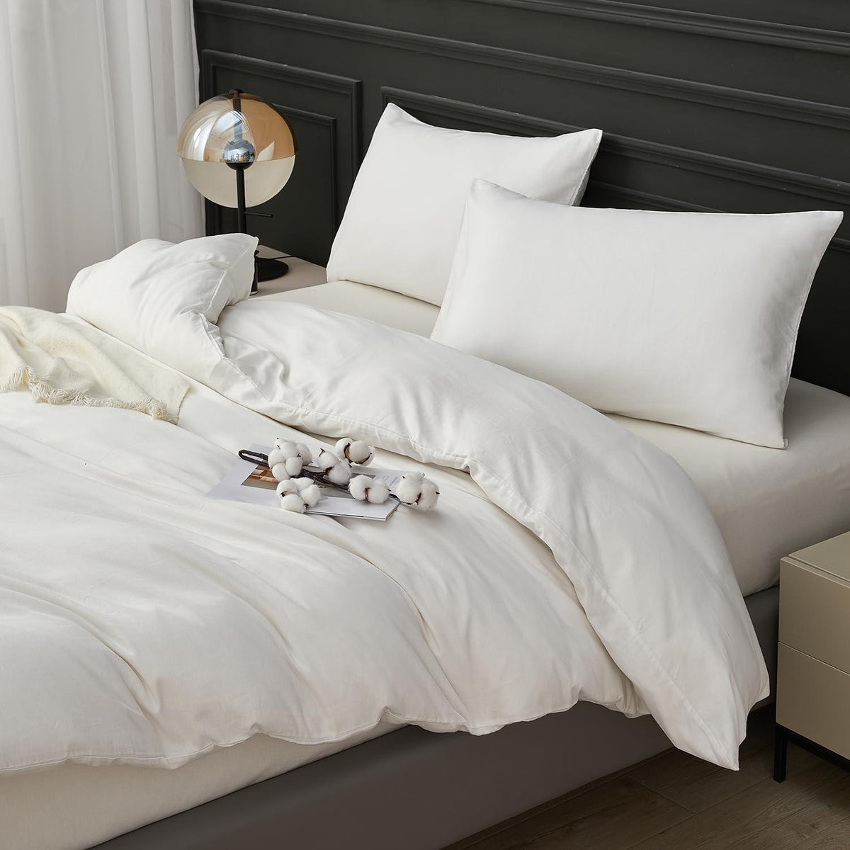 Weiche Baumwoll Bettwäsche Set 200x220 cm | 3-teilig, Weiß
