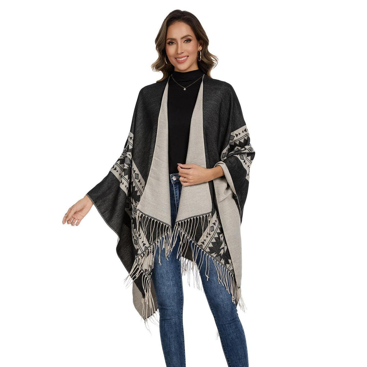 Poncho Damen Schwarz Beige – Kuscheliger Schal & Stola Einheitsgröße