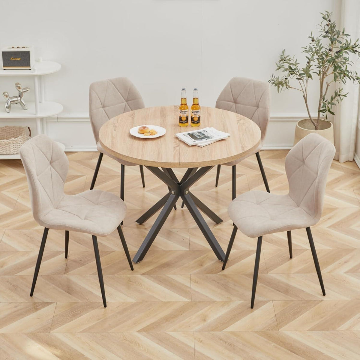 8 Esszimmerstühle Modern Beige Gepolstert mit Rautenmuster