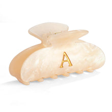 Elegante Damen Haarklammer mit personalisierter Initiale A