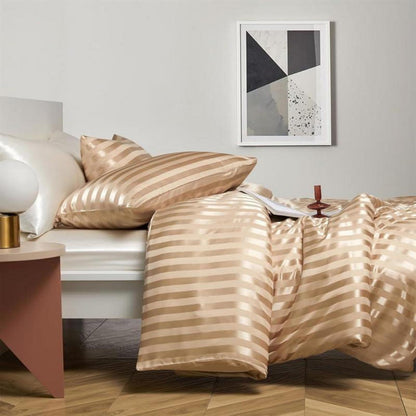 Goldene Satin Bettwäsche Set 200x200cm | 3-teilig Luxus