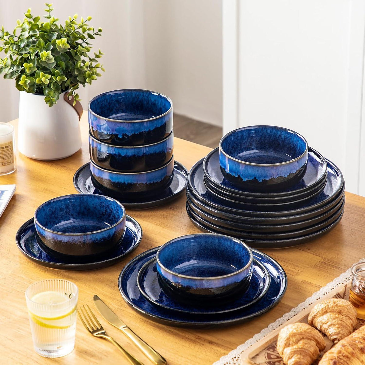 36-teiliges Geschirrset für 12 Personen, modern, blau