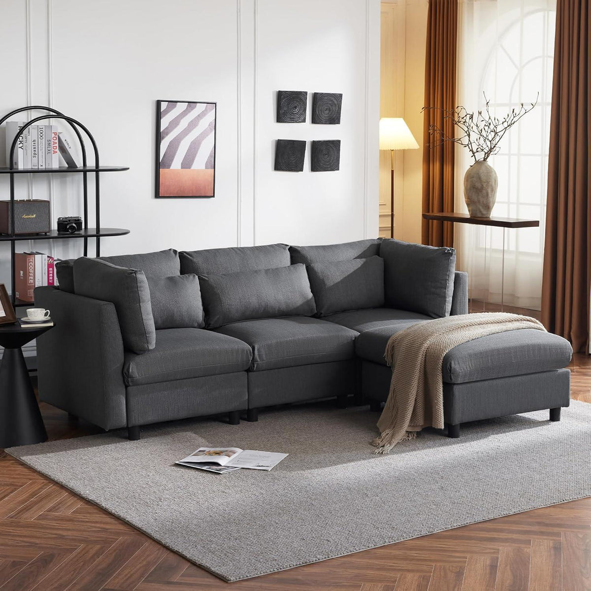 Graues Ecksofa 220cm mit Fußhocker & Lendenkissen
