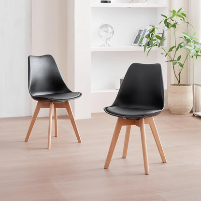 Esszimmer-Set Holz mit 4 skandinavischen Stühlen