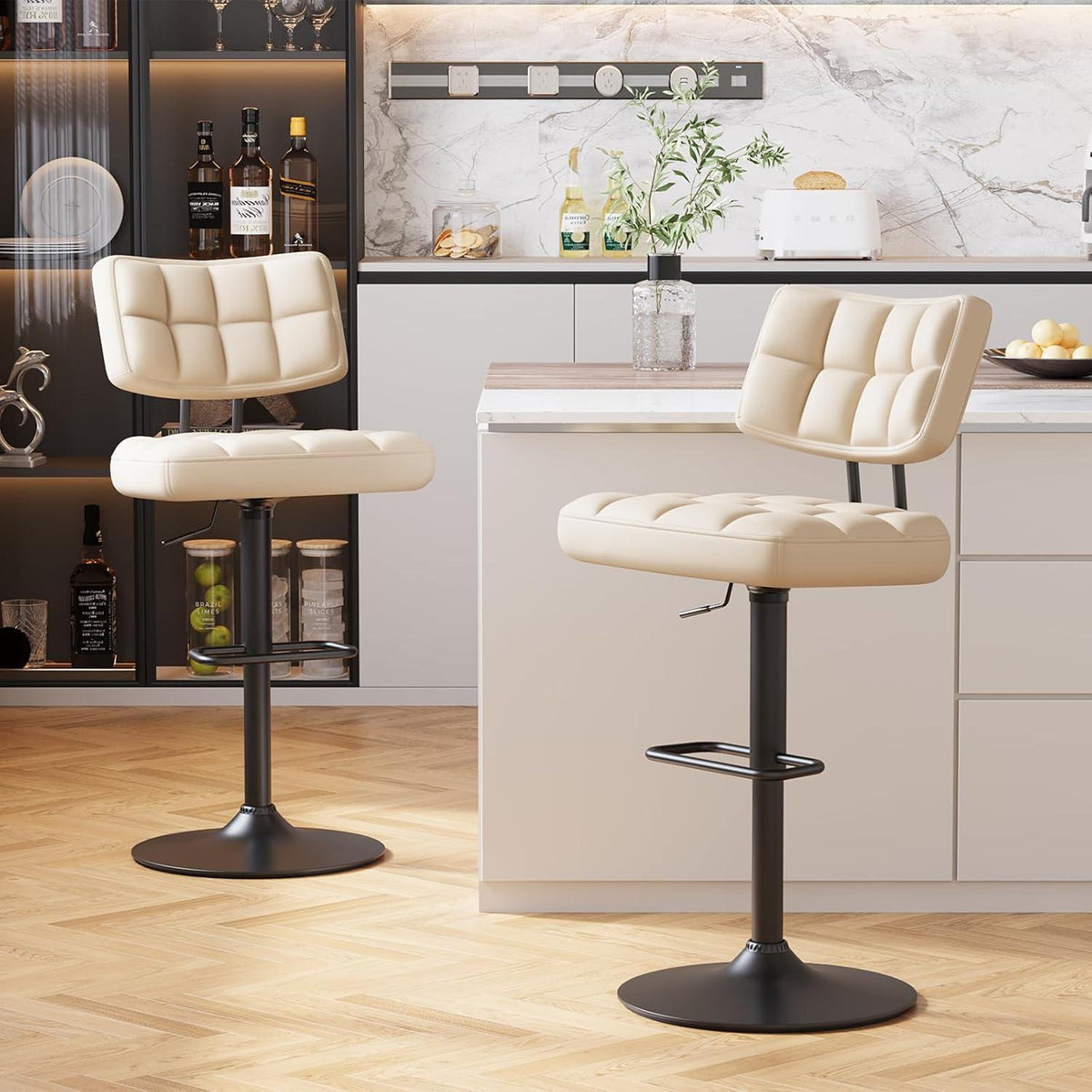 Barhocker Set 2er – Höhenverstellbar, Beige in Lederoptik