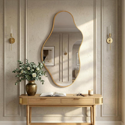 Wavy Wandspiegel Gold – Abstrakt & Skulptural