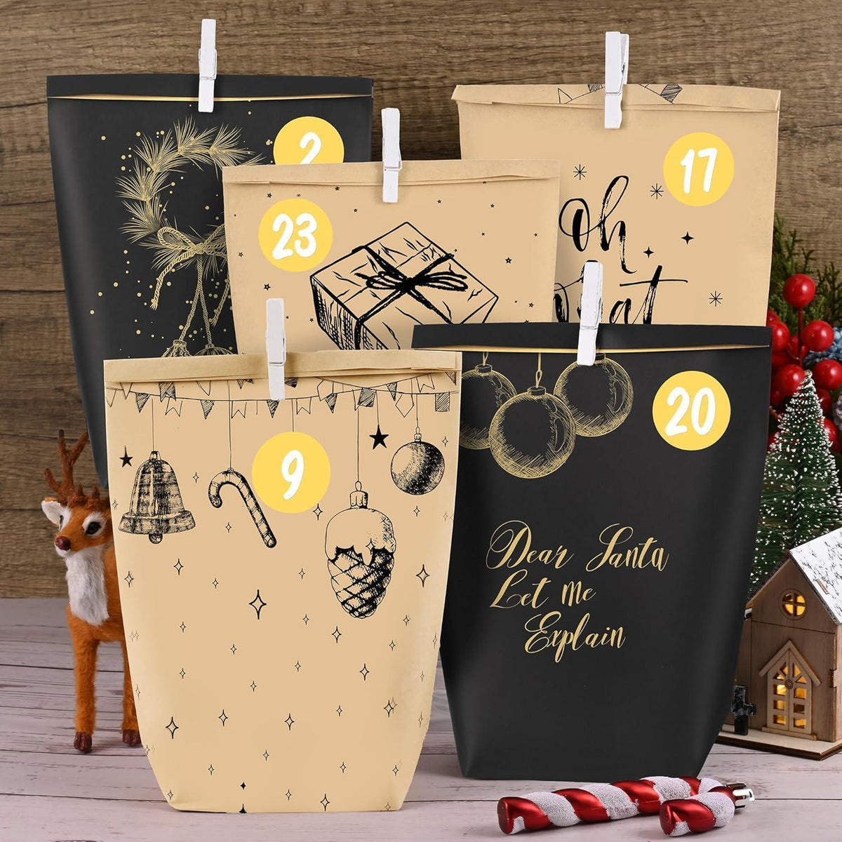 Adventskalender zum Befüllen: 24 schwarze & gelbe Papiertüten mit Gold-Aufklebern