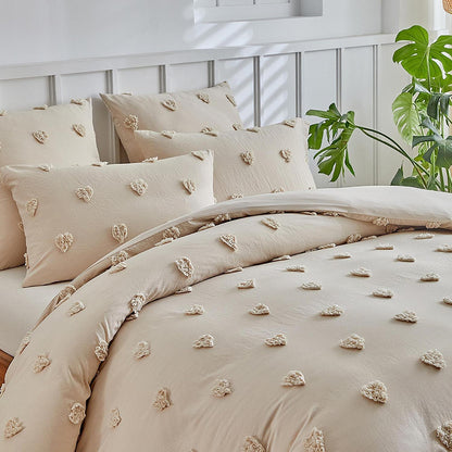 Getuftete Bettwäsche 135x200 Beige mit Herzmuster 4-teilig
