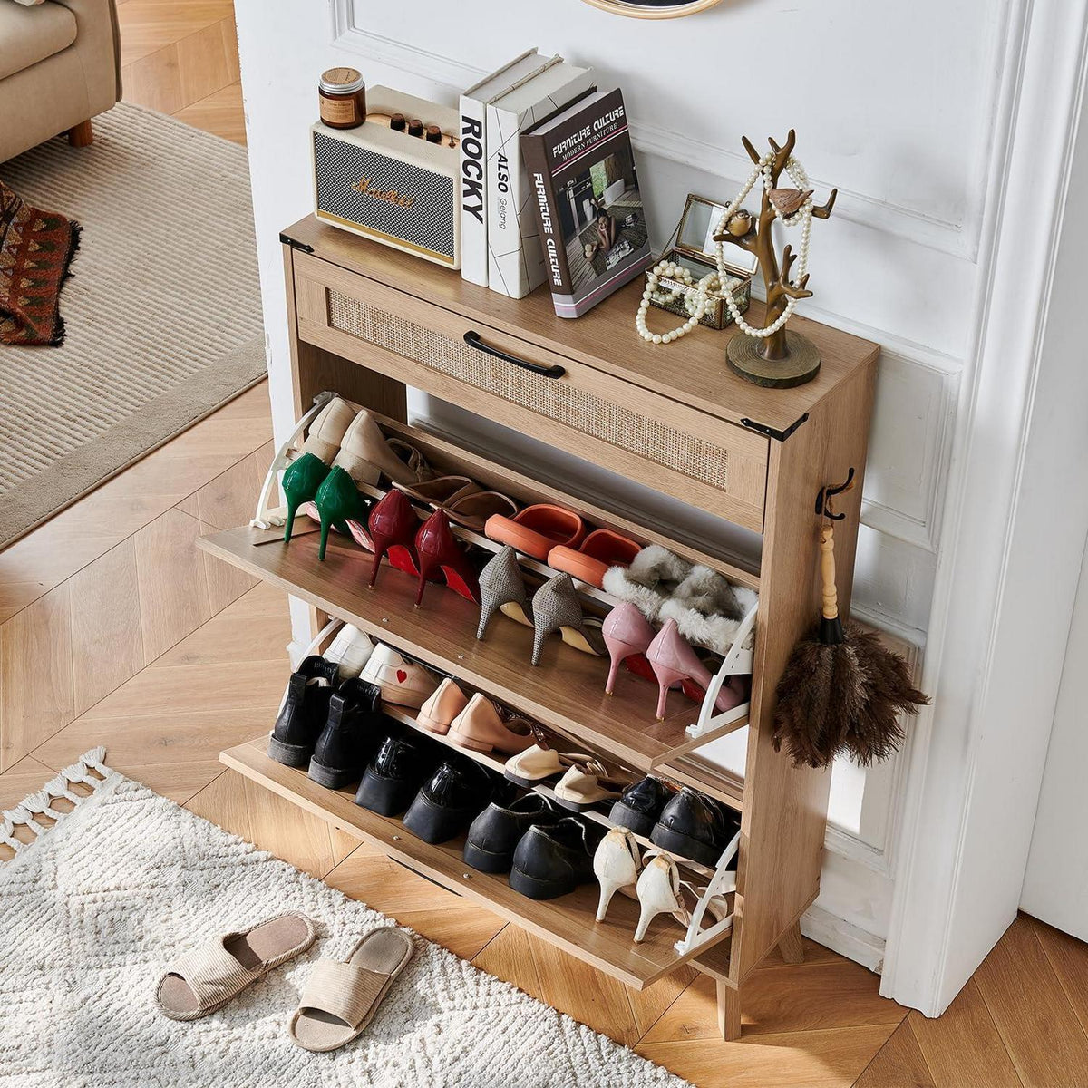 Natürlicher Schuhschrank mit Rattan Schubladen – Schuhregal für Eingangsbereich