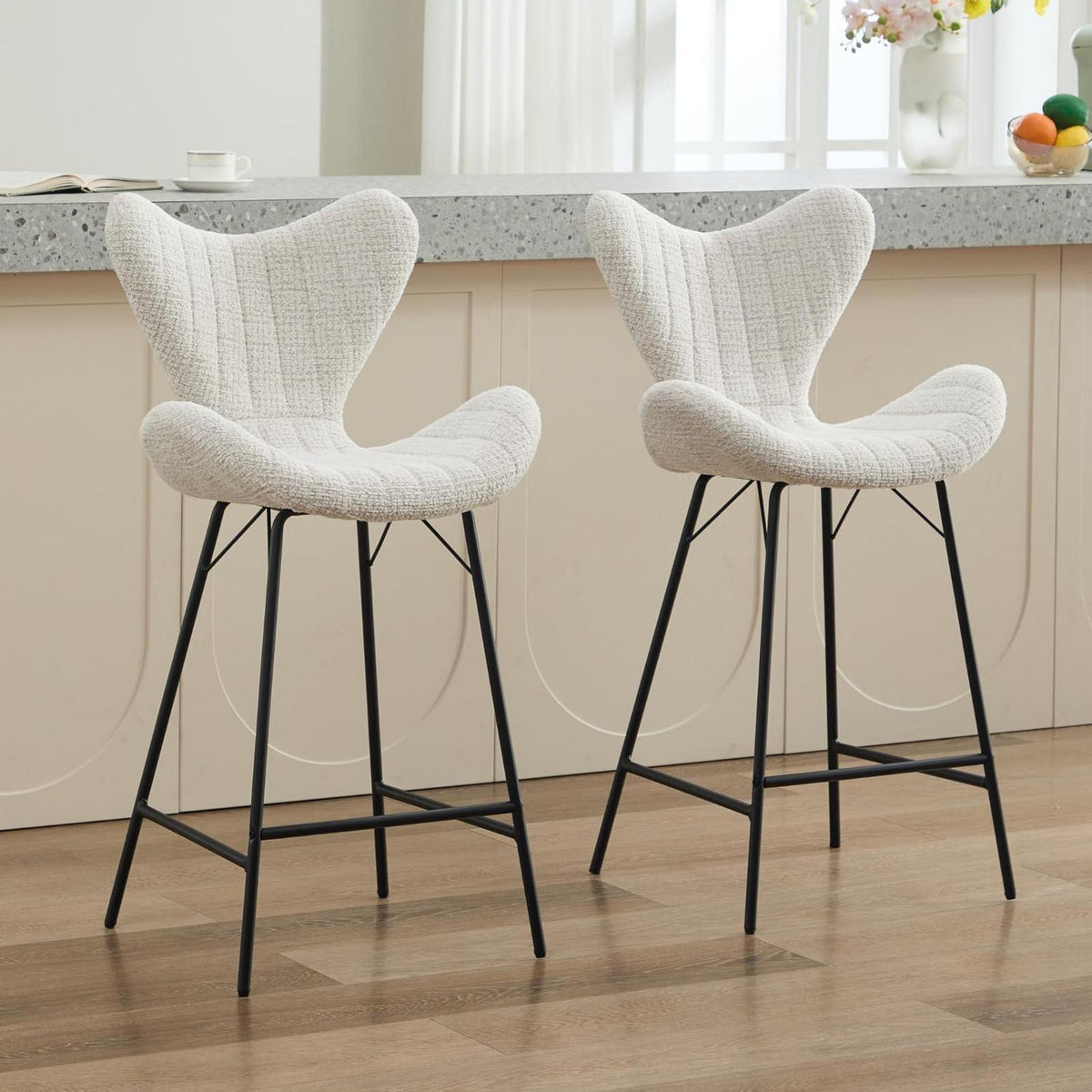 Moderner Barhocker 2er Set mit Chenille & Stepp-Rückenlehne