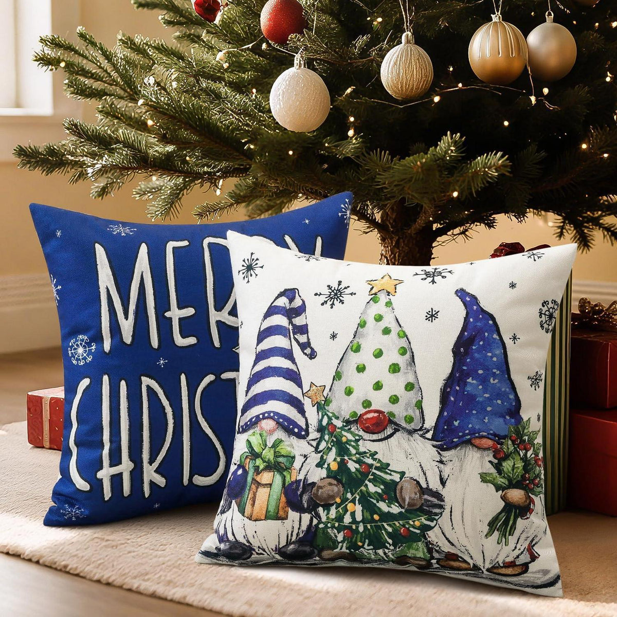 Weihnachtliche Kissenbezüge 4er Set – Zwerg & Weihnachtsbaum Dunkelblau