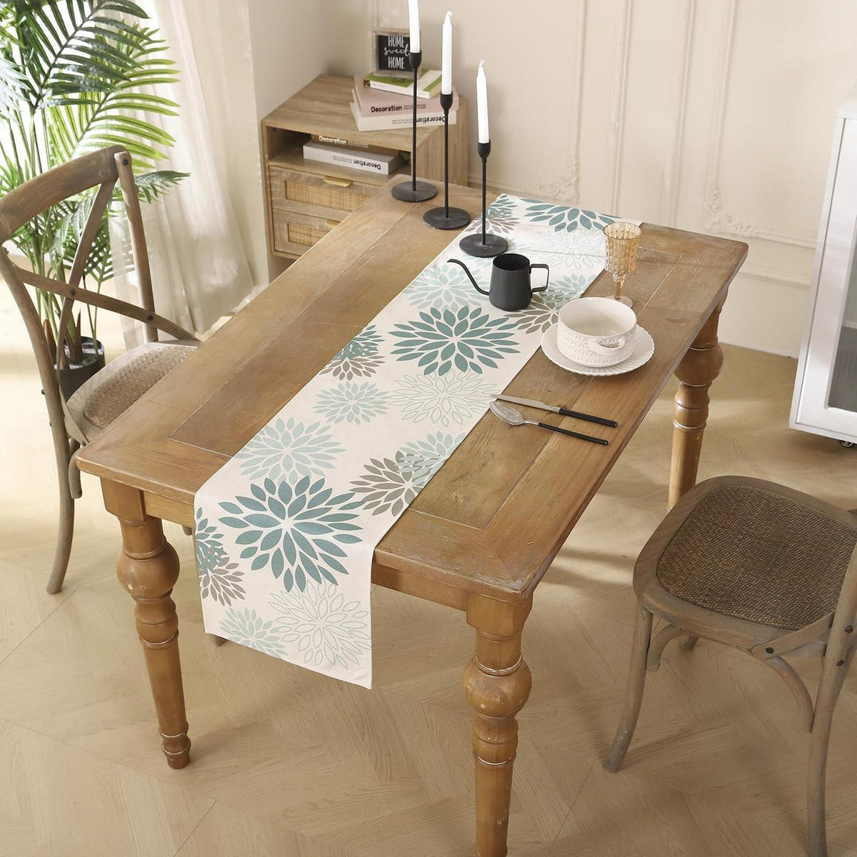Tischläufer Blumen Salbeigrün Dahlie Boho Leinen 40x180 cm
