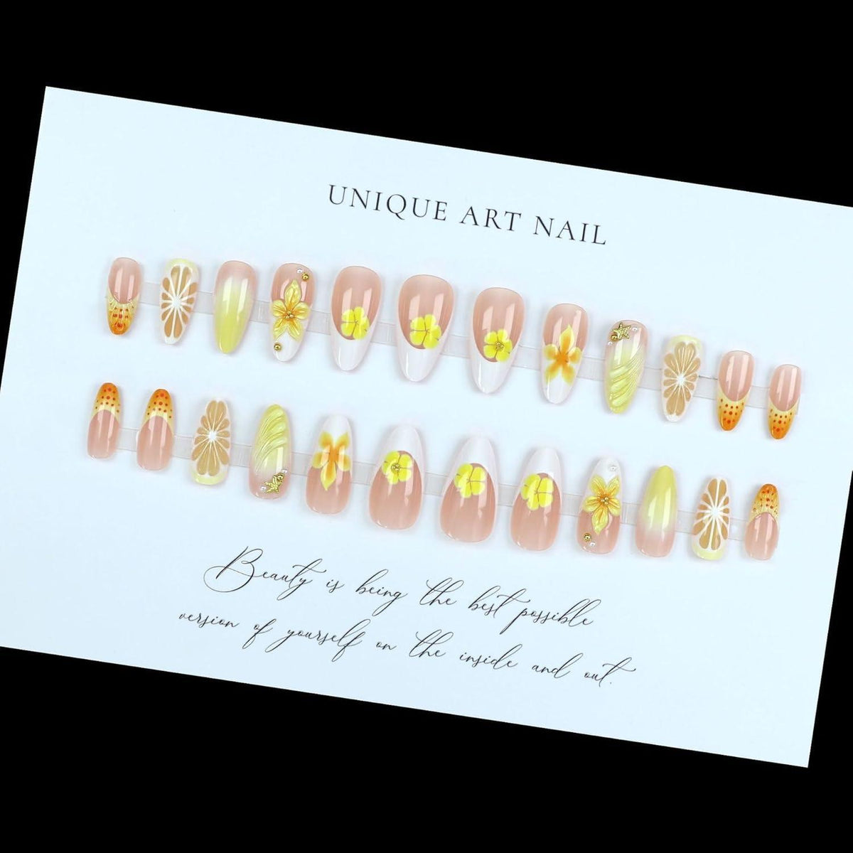 MouyouGlow Press on Nails Weiß French mit Blumen & Perlen Design