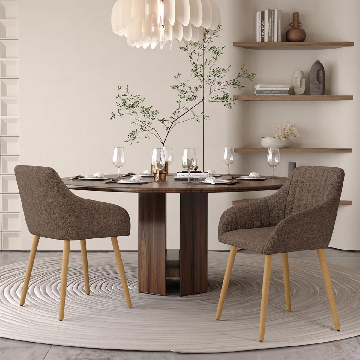 Esszimmerstühle Set 2 beige Holzbeine mit Armlehne