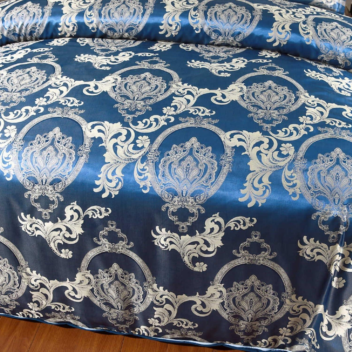 Satin Bettwäsche Set 200x200 Blau – 3tlg. Retro Luxus