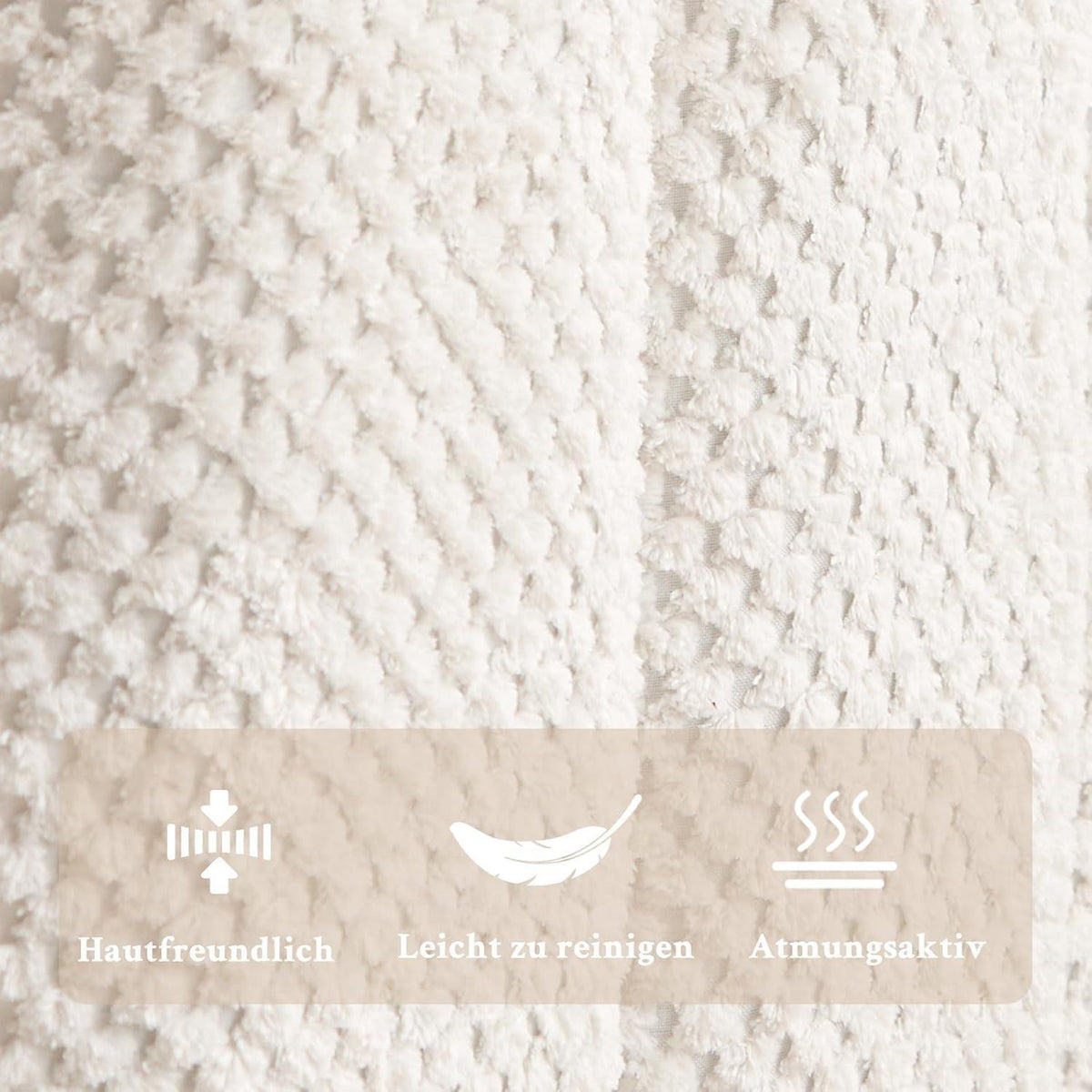 Gepolsterter Muschelsessel mit Blütenblatt-Rückenlehne, Beige