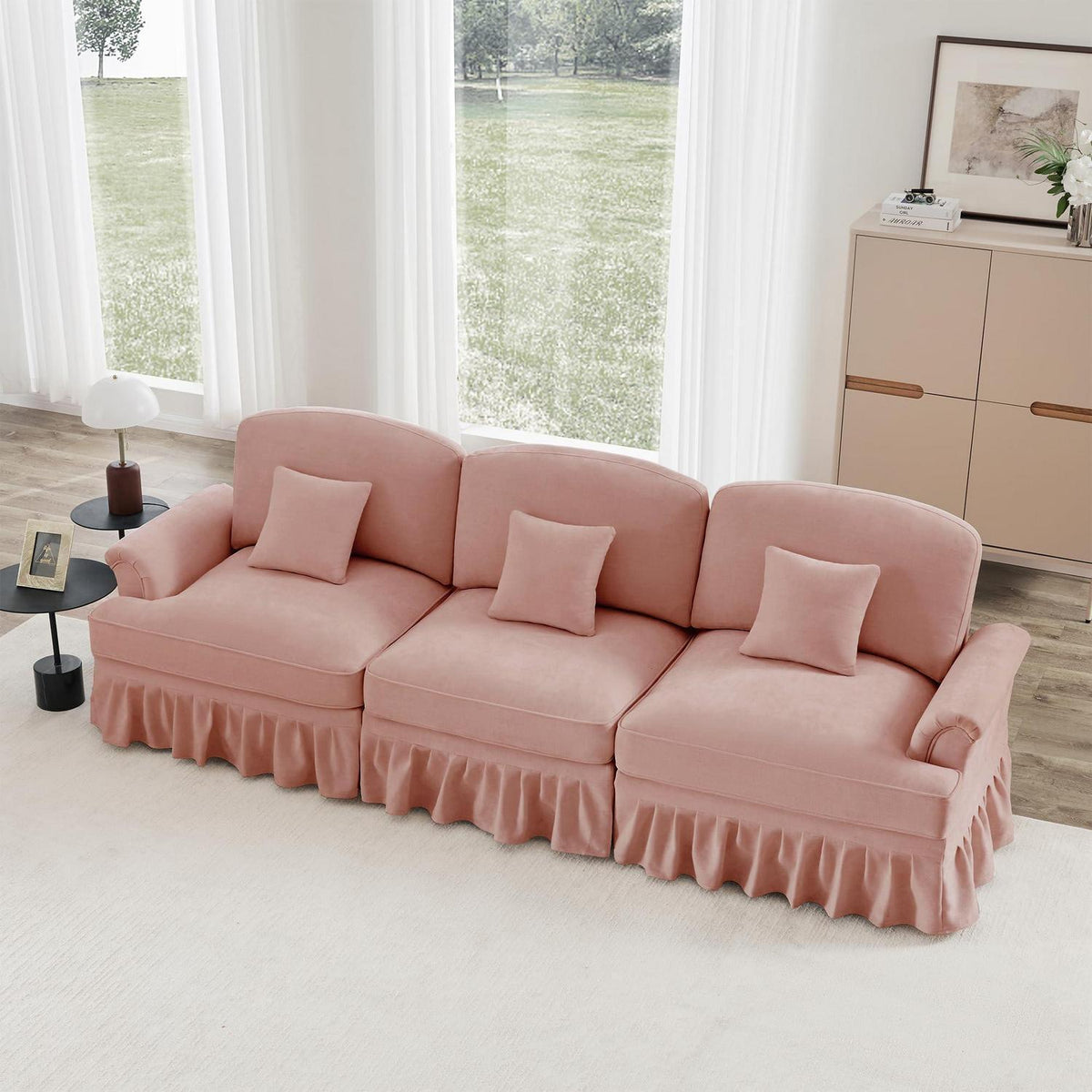 3-Sitzer Sofa Mittelalter-Modern Rosa mit Rüschenschürze & Kissen
