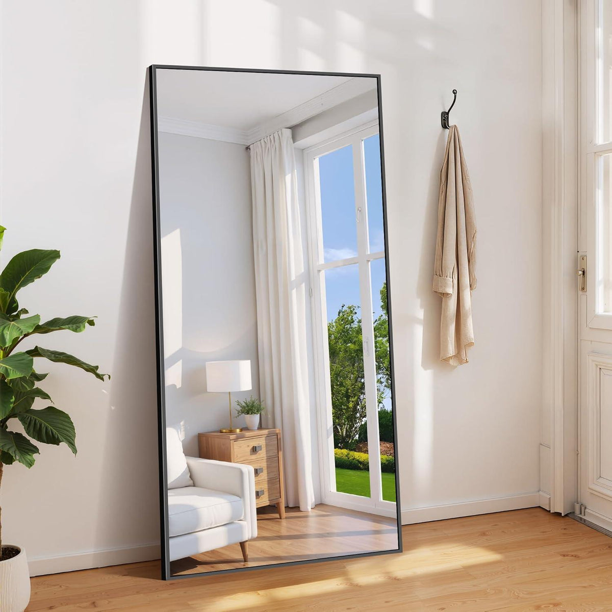 Großer Standspiegel 180x86cm mit schwarzem Aluminiumrahmen