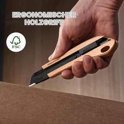 Teppichmesser mit einziehbarer Klinge und Holzgriff