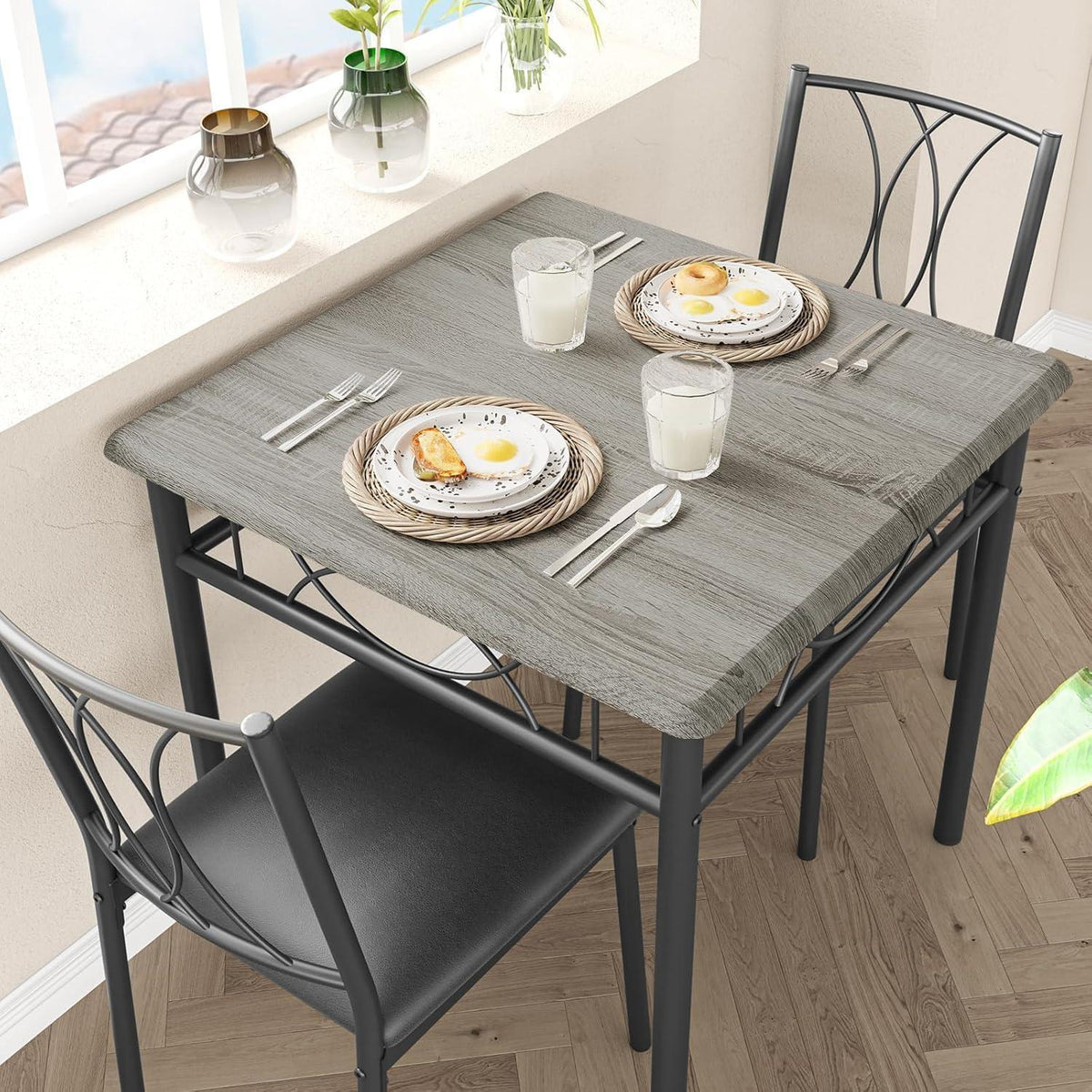 Esstisch Set für 2 Personen – Grau, Quadratisch & Platzsparend