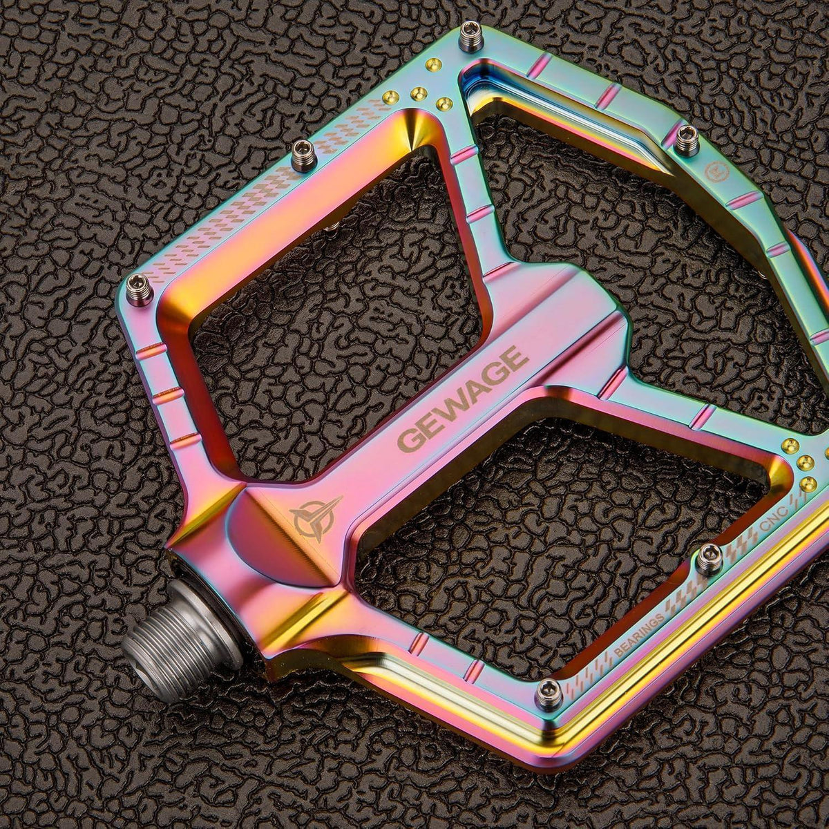 MTB Pedale Profi-Edition – CNC Aluminium, Ultraflach, Rainbow Matte