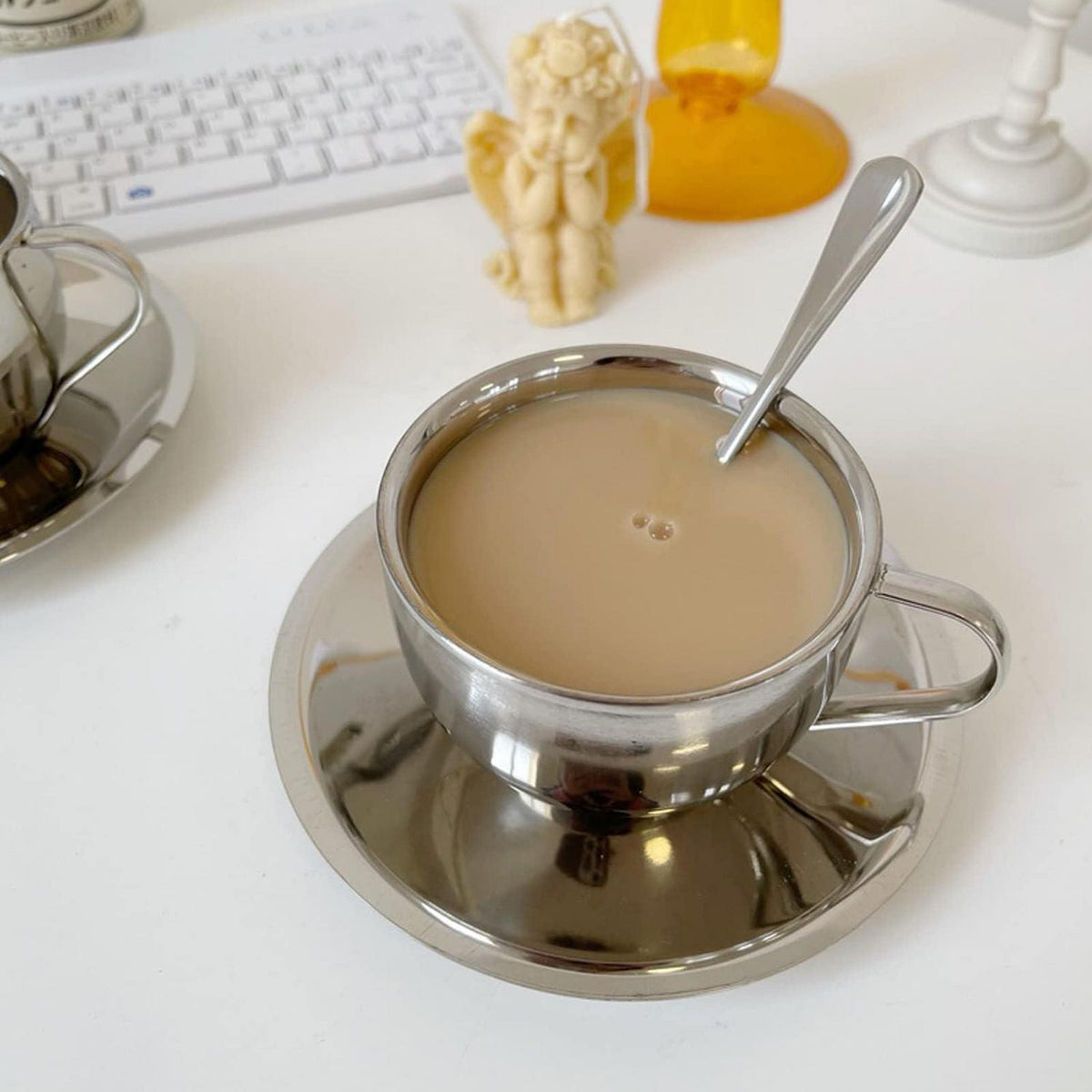 Edelstahl Kaffeetassen Set 180ml – 4er Set mit Löffel & Untertasse