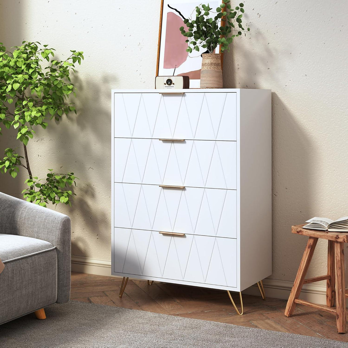 Weiße Kommode mit 4 Schubladen – Schlafzimmer & Wohnzimmer