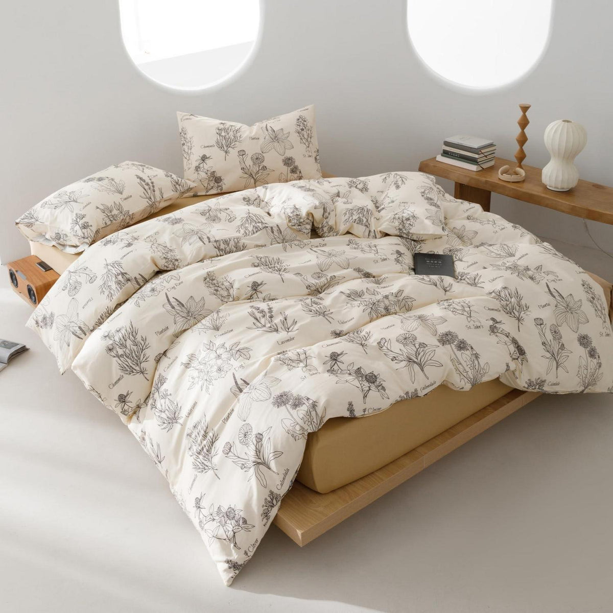 Blumen Bettwäsche Set 200x220 cm Schwarz 3-teilig Baumwolle