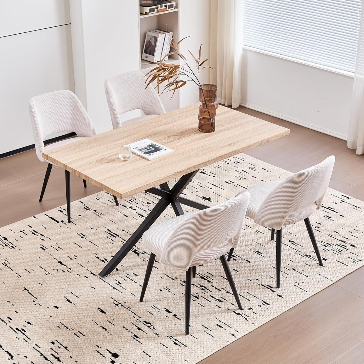 Moderner Esstisch Set mit 4 Cord-Stühlen (140x80cm)