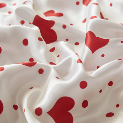 Satin Bettwäsche Set 135x200 Rot Herzen – 4-teilig & Hochwertig