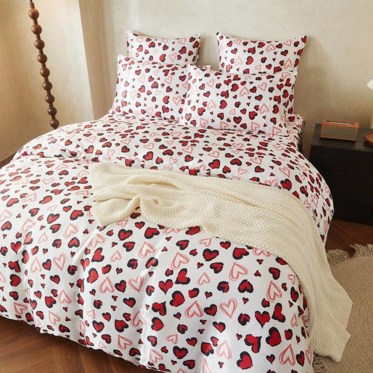 Satin Bettwäsche Set 135x200 Rot Schwarz Herzen