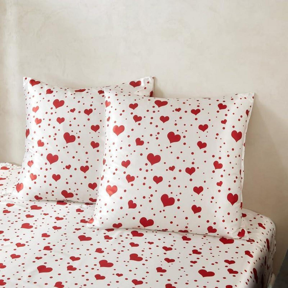 Gezu Satin Bettwäsche Set 220x240 Rot Herzen