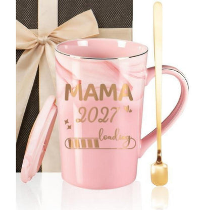 Mama 2027 Tasse – Geschenk für werdende Mamas Rosa 400ml